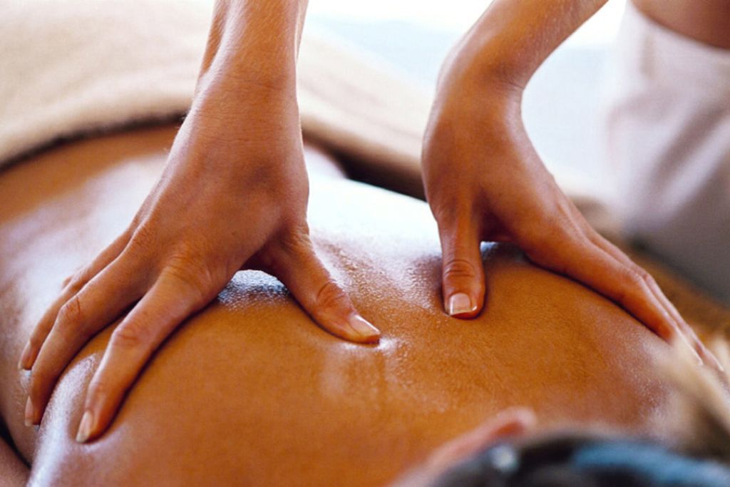 Aromatherapy Full Body Massage Chennai - Lubys Spa